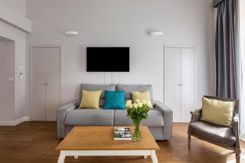 Spagna Art & Suites - Ca Domus Collection Рим Экстерьер фото